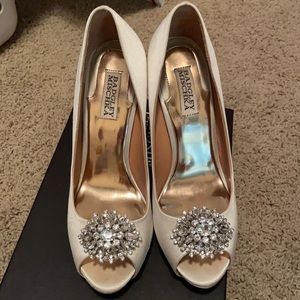 Badgley Mischka Heels size 8.5